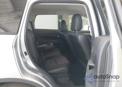 2015 Mitsubishi Outlander Se z USA, uszkodzony, nr VIN JA4AZ3A39FZ010819